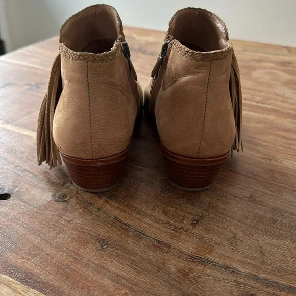 Sam Edelman Fringe Ankle Bootie Putty Size 6 - Picture 8 of 11